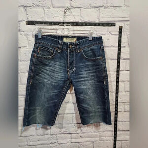 Postage brand deep blue wash denim shorts with fading and whiskering Size 30